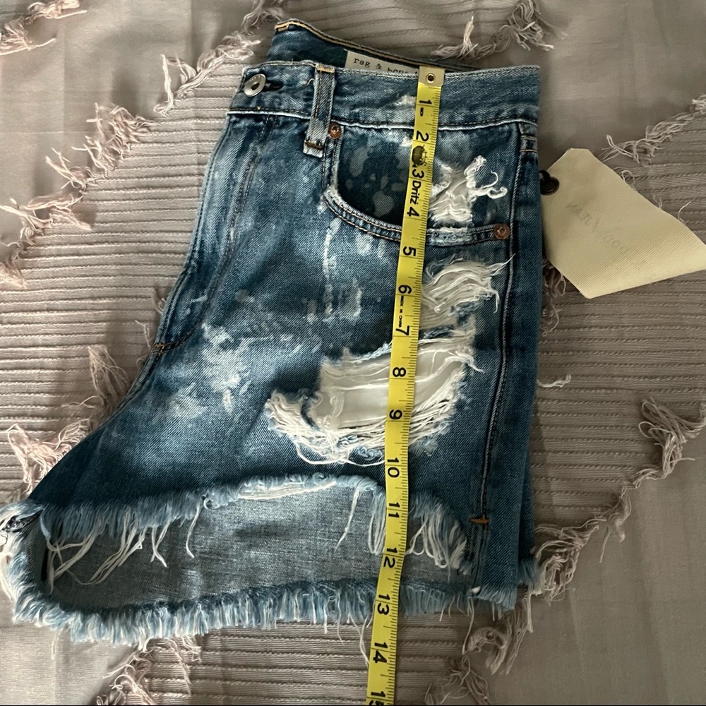 Nwt Rag And Bone Cut Off Jean Shorts Size 28 Runs… - image 4